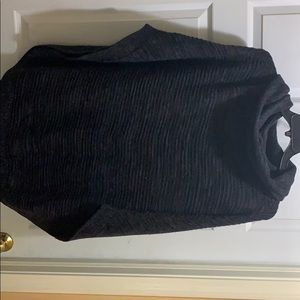 Black/grey poncho